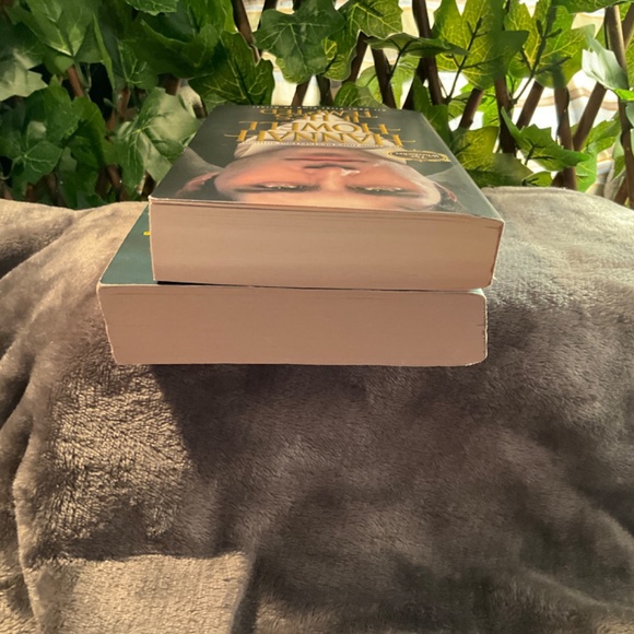 AUTOGRAPHED copy of If He’s Tempted by Hannah Howell & Highland Thirst - Picture 7 of 16